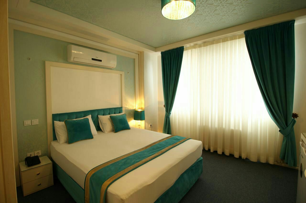 Sadra Hotel Mashhad